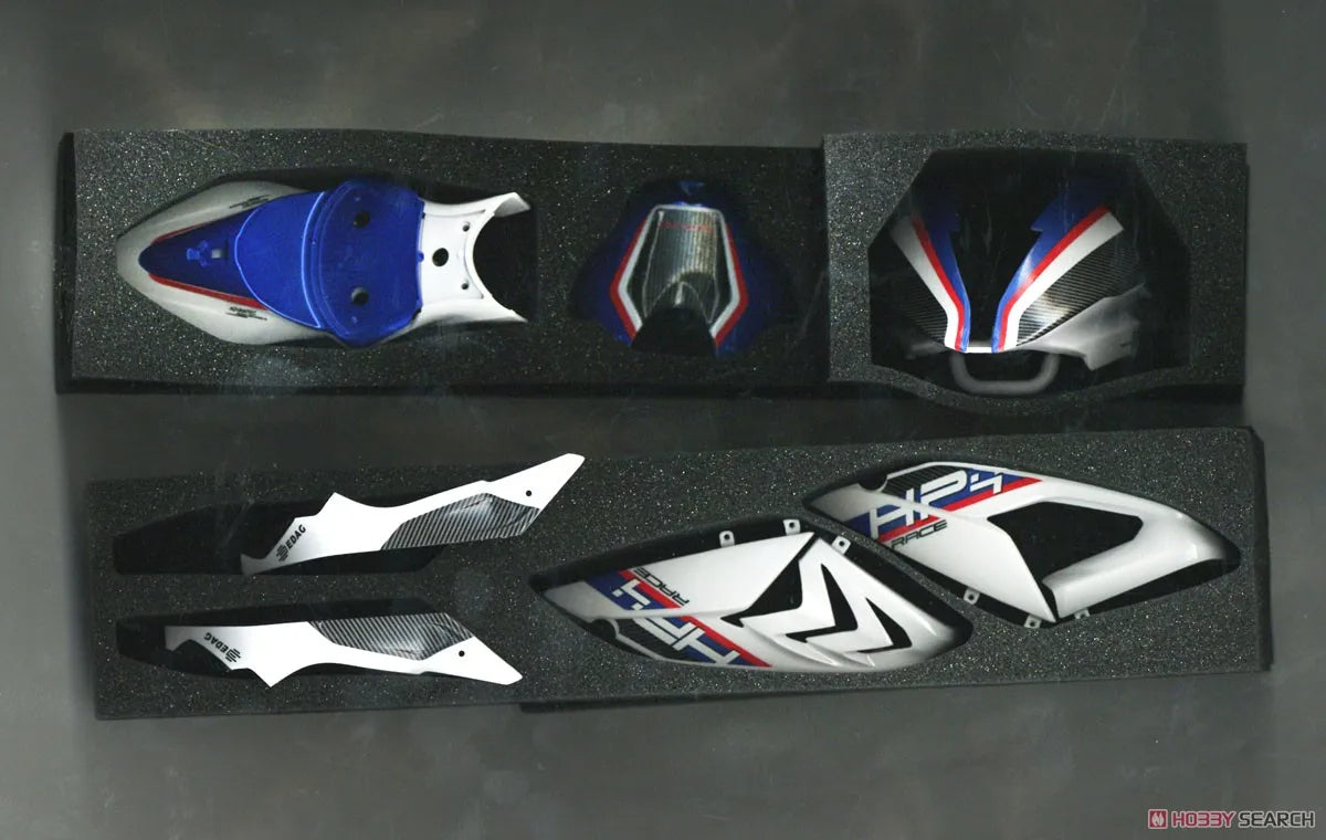 MENG MT-004S BMW HP4 1/9 Scale Motorcycle Series Pre-coloured Edition Model Kit image 7
