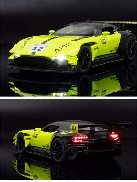 Aston Martin Vulcan AMR edition with sound and light effects 1:32 image 1