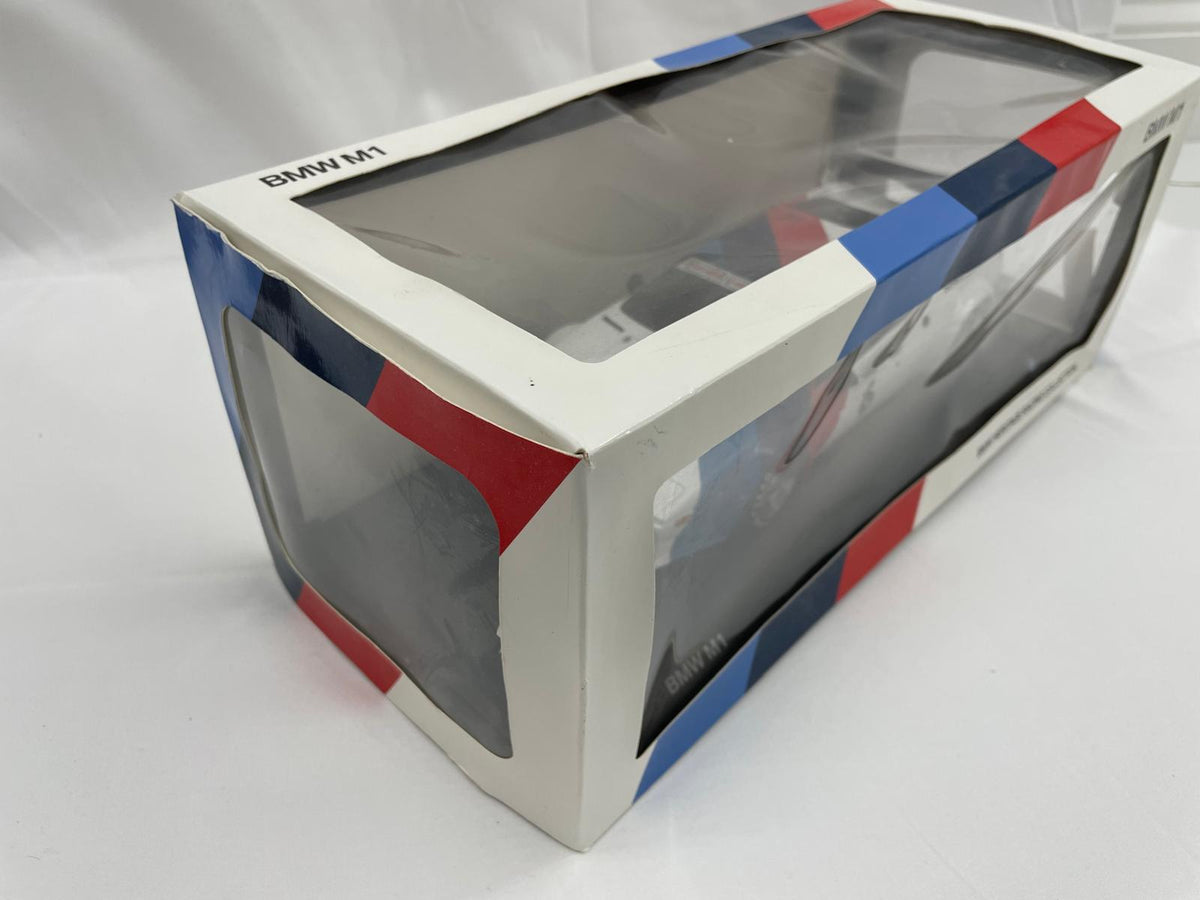 1:18 BMW M1 Procar #6 Piquet Heritage Racing Collection Dealer Edition Minichamps