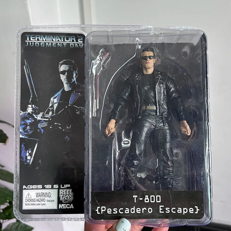 The Terminator T-800 ( Pescadero Escape ) 18cm 7" Action Figure image 0