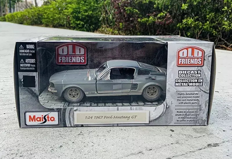 Old Ford Mustang 1967 GT 1:24 Maisto image 2
