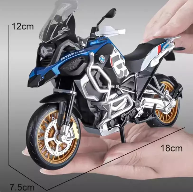 BMW R1250 GS Motorcycle Model by CCA 1:12 image 2