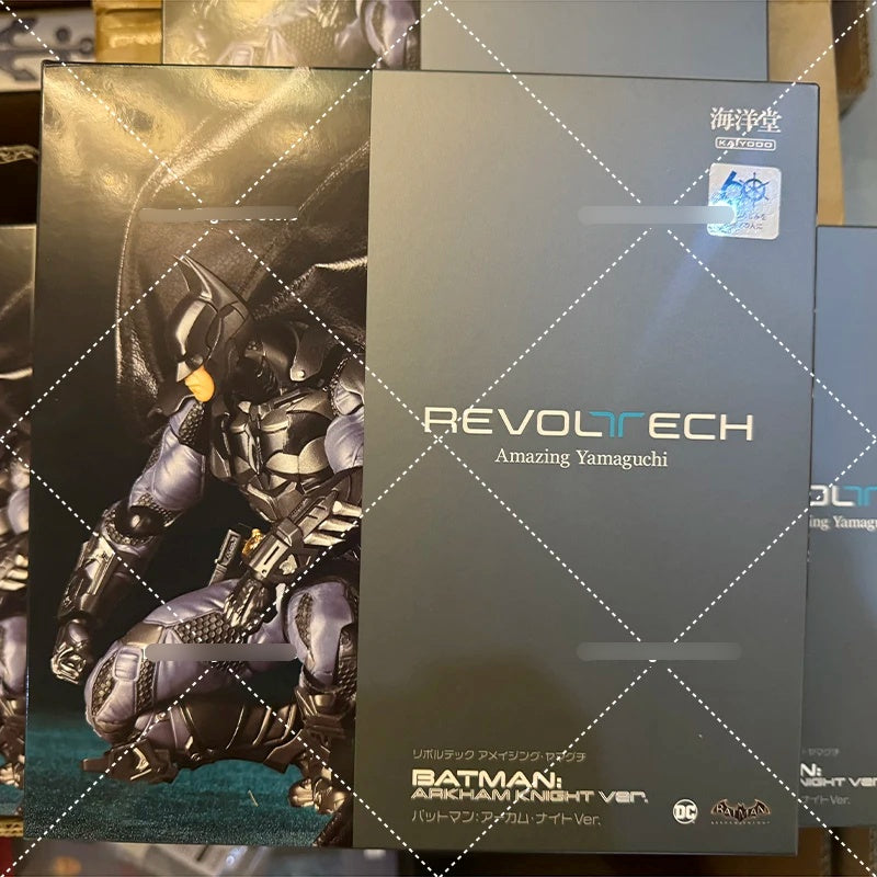 Batman Arkham Knight Standard Version Amazing Yamaguchi Revoltech Action Figure image 4