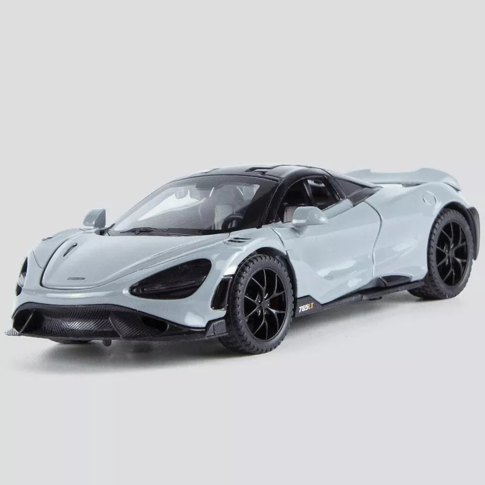 McLaren 765LT Model Car 1:32 image 0