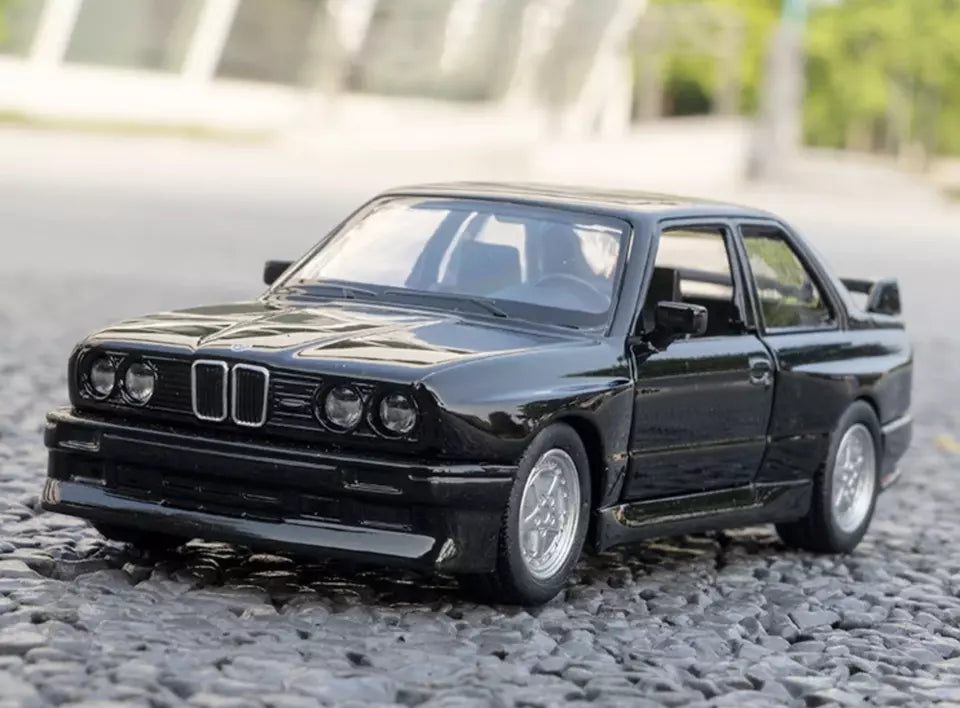 BMW M3 E30 1987 1:36 image 3