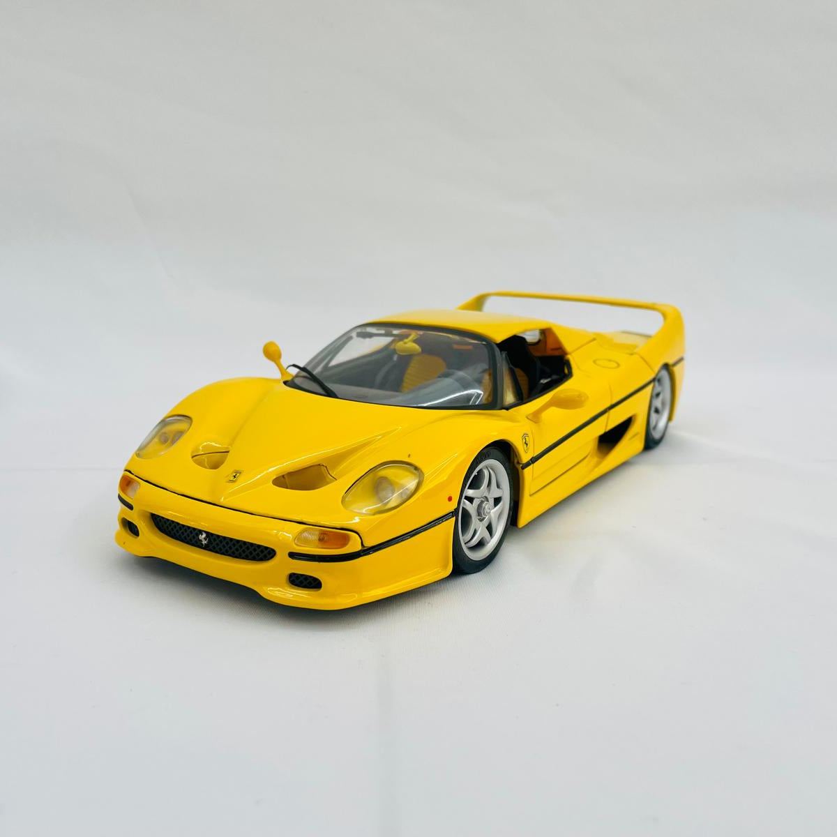 Ferrari F50 Coupe Yellow by Shell 1:18 | 3076-Y1