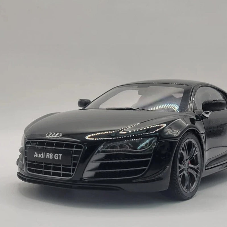 Kyosho 1:18 Audi R8 GT 5.2 V10 FSI In Phantom Black