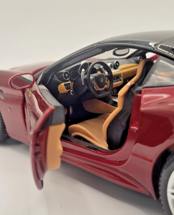 Bburago Ferrari California T | Signature Series | 1:18