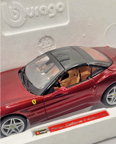Bburago Ferrari California T | Signature Series | 1:18