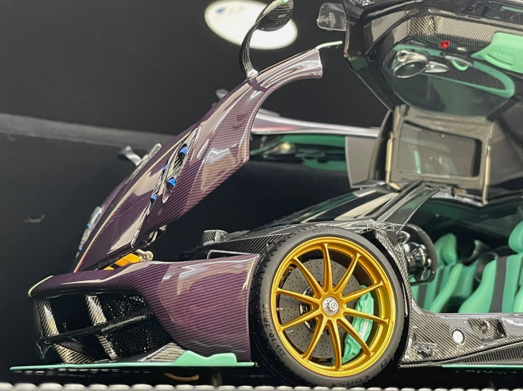 Pagani Huayra Dinastia 1:18 BBR Almost Real Purple Carbon Limited Edition | Limited Pagani Case