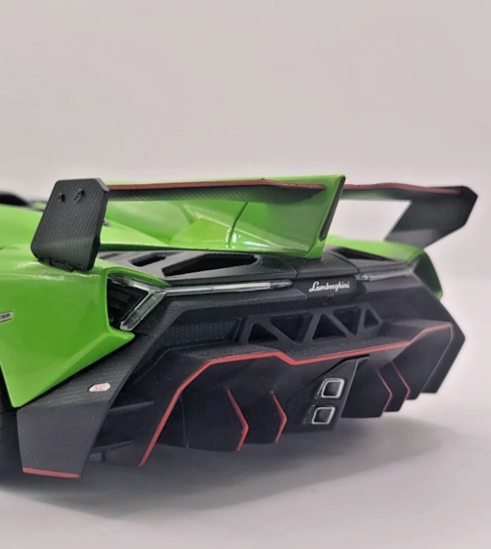 1:18 Kyosho x Ousia Lamborghini Veneno LP750-4 Roadster