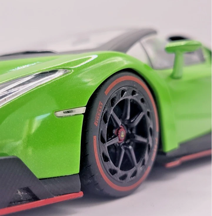 1:18 Kyosho x Ousia Lamborghini Veneno LP750-4 Roadster