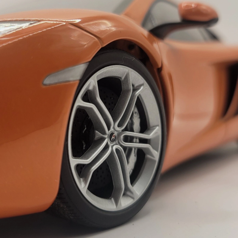 McLaren 12C Orange AUTOart Signature | 76006 | 1:18