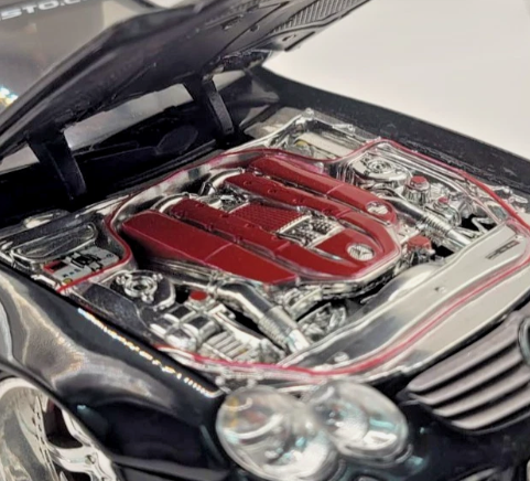 Mercedes Benz CL55 AMG Maisto Playerz Edition 1:18