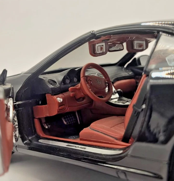 Mercedes Benz CL55 AMG Maisto Playerz Edition 1:18