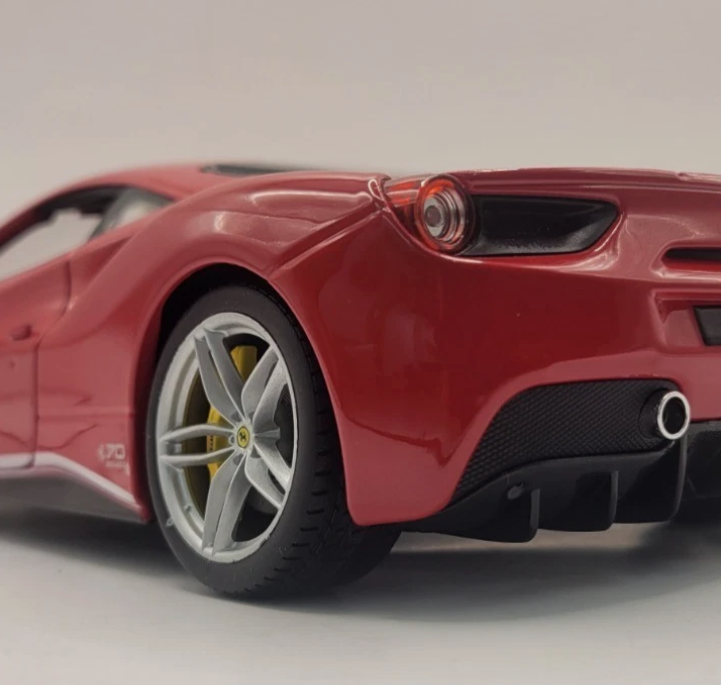Ferrari Bburago 488 GTB 1:18 The Schumacher 70th Anniversary Collection