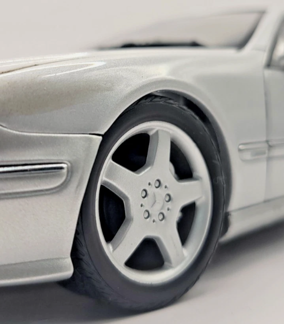 Autoart Performance CL55 AMG F1 LIMITED EDITION 1:18