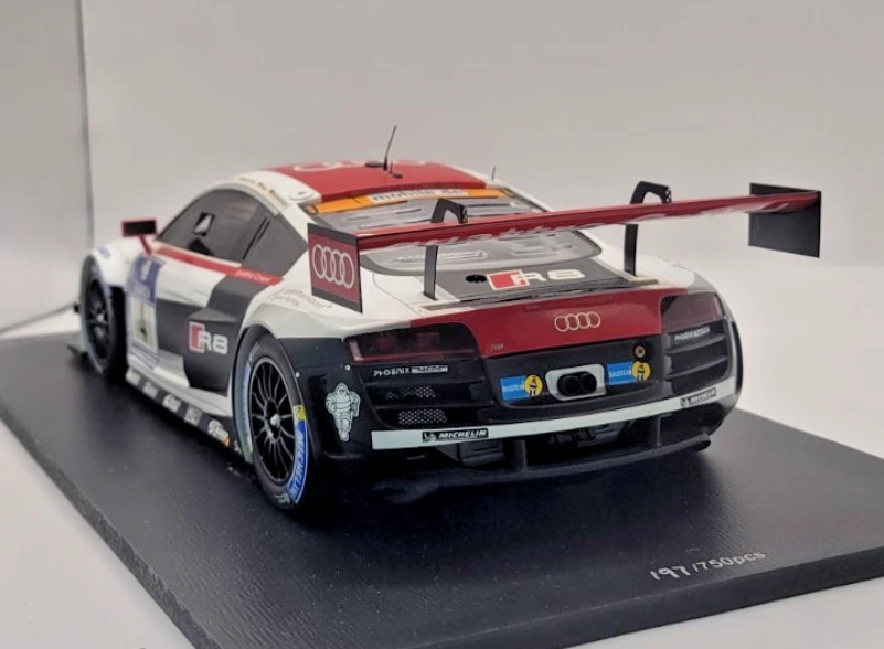 Audi R8 LMS Ultra Winner 24H Nurburgring #4 2014 | 18SG009 | Spark 1:18