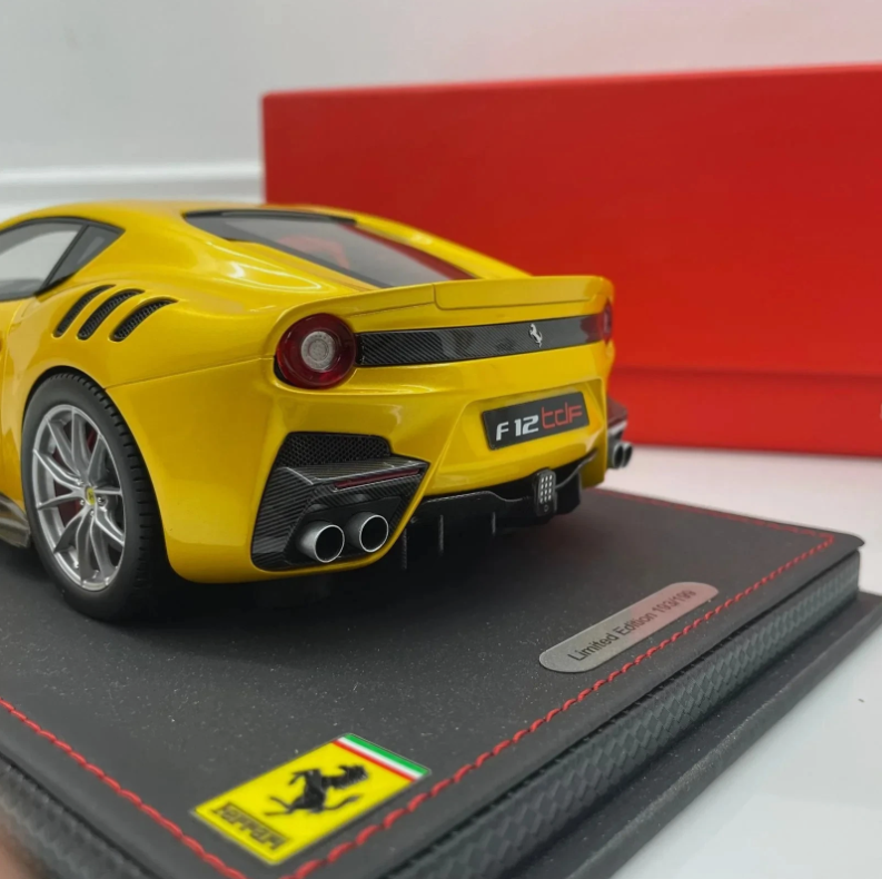 BBR 1:18 Ferrari F12 TDF 2015 Giallo Tristrato 193/199 | P18121A |