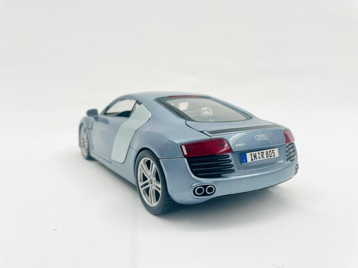 Maisto 1/18 Audi R8 Premium Edition - Metallic Grey 36143