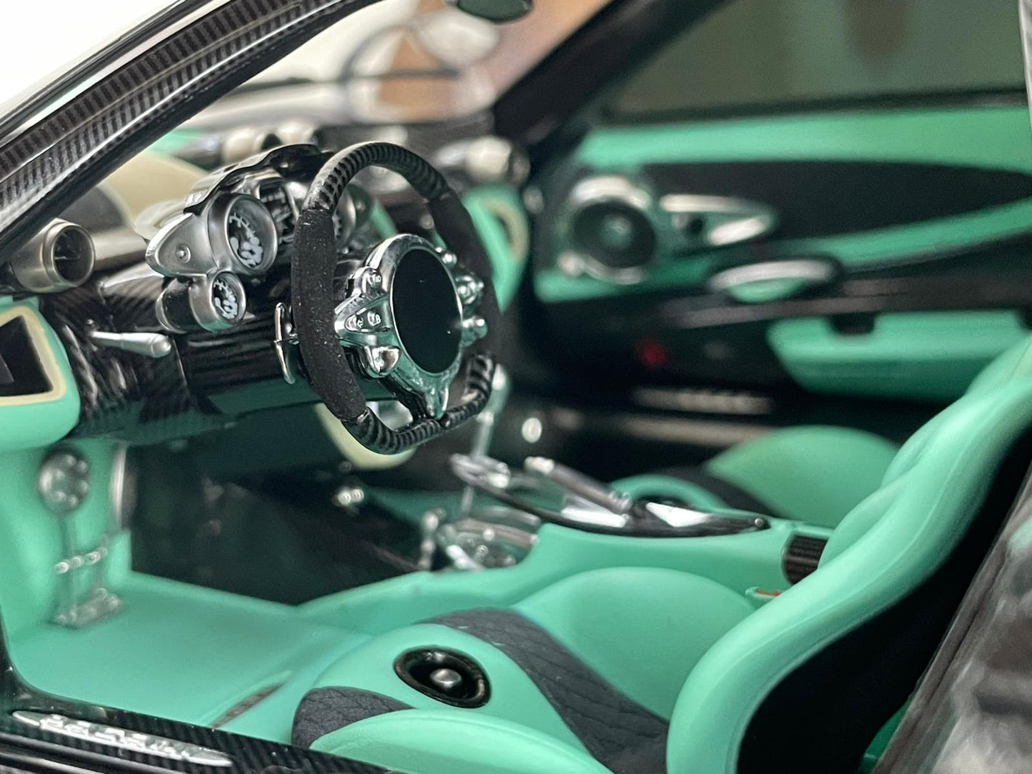 Pagani Huayra Dinastia 1:18 BBR Almost Real Purple Carbon Limited Edition | Limited Pagani Case