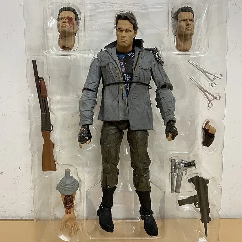 Ultimate Terminator Tech Noir T-800 7" Action Figure image 1