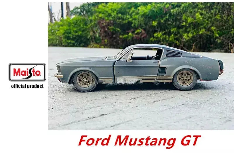 Old Ford Mustang 1967 GT 1:24 Maisto image 4