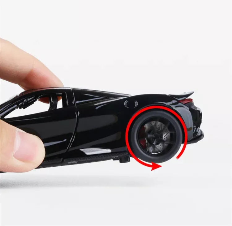 McLaren 765LT Model Car 1:32 image 3