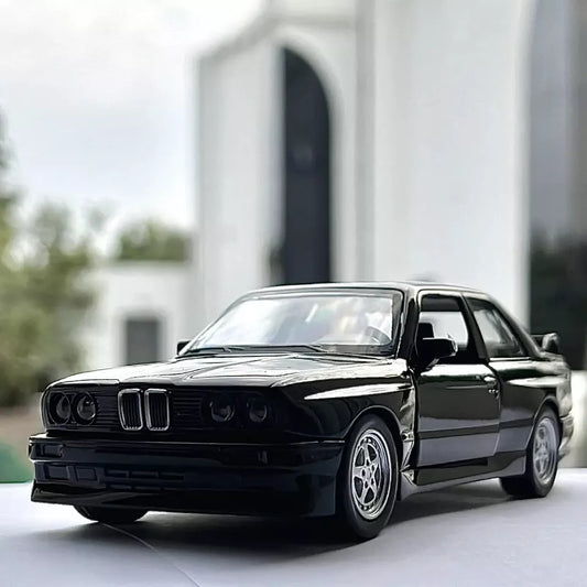 BMW M3 E30 1987 1:36 image 0